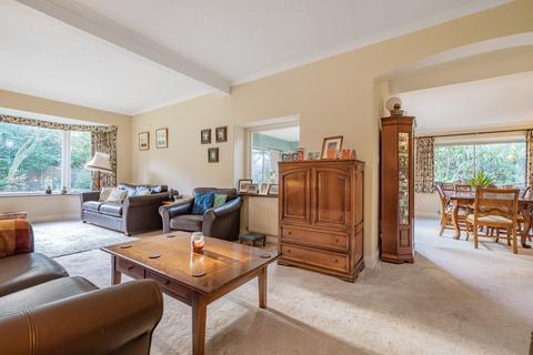 Whincroft Hazel Grove, Hindhead, GU26 6BJ