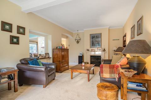 Whincroft Hazel Grove, Hindhead, GU26 6BJ