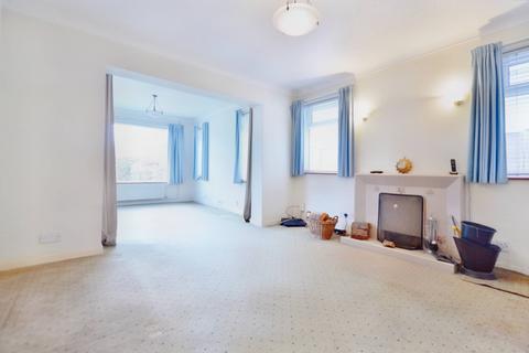 45 Durrington Road, Bournemouth, BH7 6PX