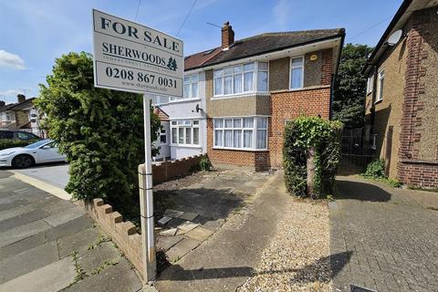 67 West Road, Feltham, TW14 8JG