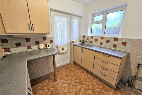 67 West Road, Feltham, TW14 8JG