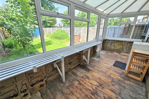 67 West Road, Feltham, TW14 8JG