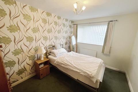 2 bedroom ground floor flat for sale, Formby Walk, Eaglescliffe, Stockton, Stockton-on-Tees, TS16 9EL