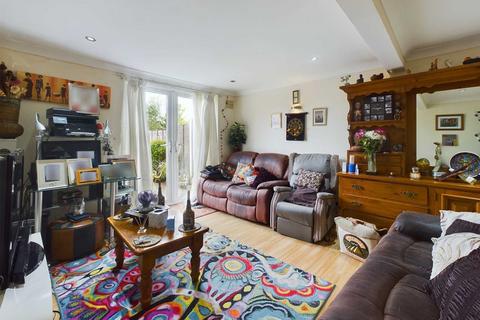 1 Rowcroft, Hemel Hempstead, HP1 2JF