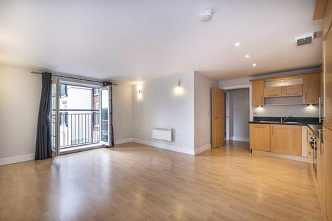 1 bedroom apartment to rent - Central Walk, Epsom
