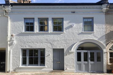 undefined, Roland Way, South Kensington, London, SW7