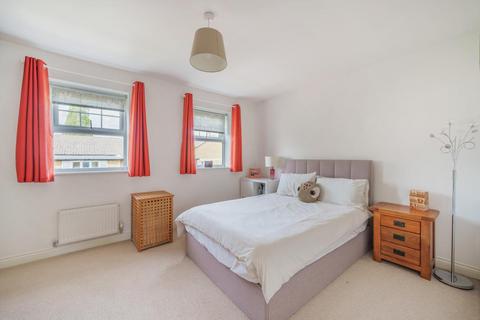 21 Erickson Gardens, Bromley, BR2 9FZ