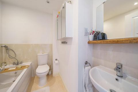 21 Erickson Gardens, Bromley, BR2 9FZ