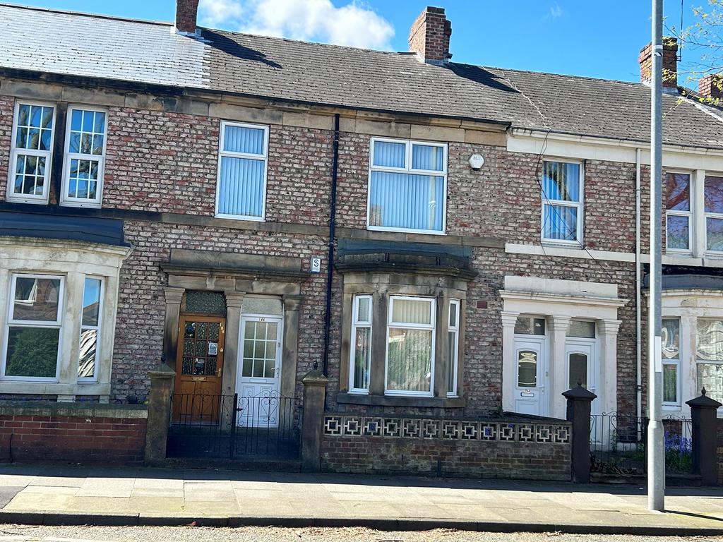Prince Consort Road, Bensham, Gateshead, Tyne and Wear, NE8 4DX 2 bed
