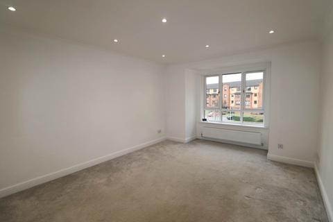 2 bedroom flat to rent, Millstream Court, Paisley, PA1 1RR