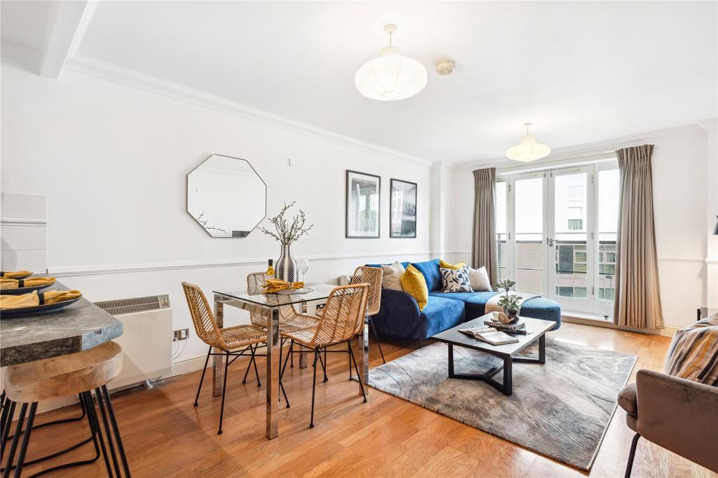 Cotton Row, London, SW11 2 bed apartment - £575,000