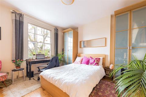 2 bedroom flat to rent, Hemingford Road, London