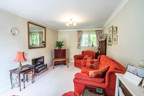 14 Holmlea Road, Goring, Reading, RG8 9EX