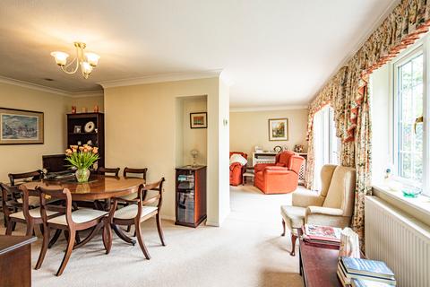 14 Holmlea Road, Goring, Reading, RG8 9EX