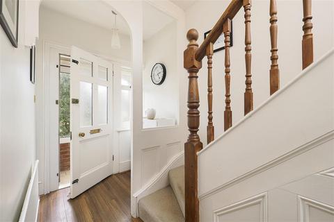 18 Eythorne Road, Shepherdswell, Dover, CT15 7PB