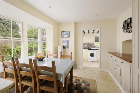 18 Eythorne Road, Shepherdswell, Dover, CT15 7PB