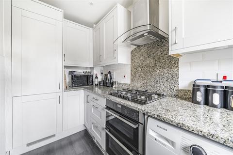 22 Bailey Road, Rowland's Castle, PO9 6BF