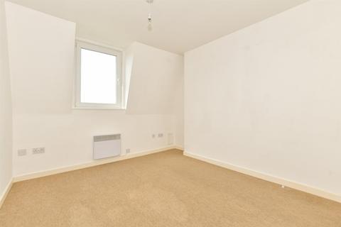 2 bedroom apartment for sale, Clifton Gardens, Folkestone, Kent