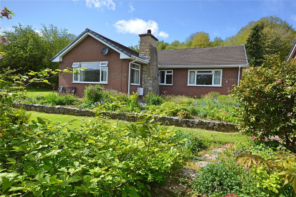 Dingle Drive, Canal Road, Newtown, Powys, SY16 3 bed bungalow for sale