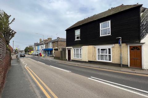 1 bedroom house to rent, London Road, Deal, CT14