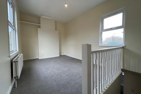 1 bedroom house to rent, London Road, Deal, CT14