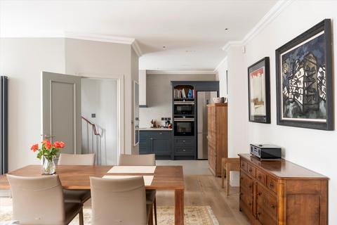 4 bedroom terraced house for sale, Coleherne Mews, Chelsea, London, SW10