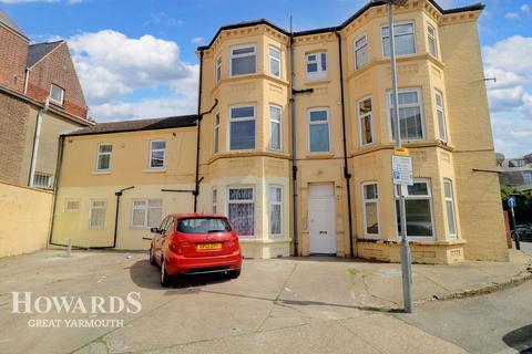 2 bedroom apartment for sale, Britannia Road, Great Yarmouth
