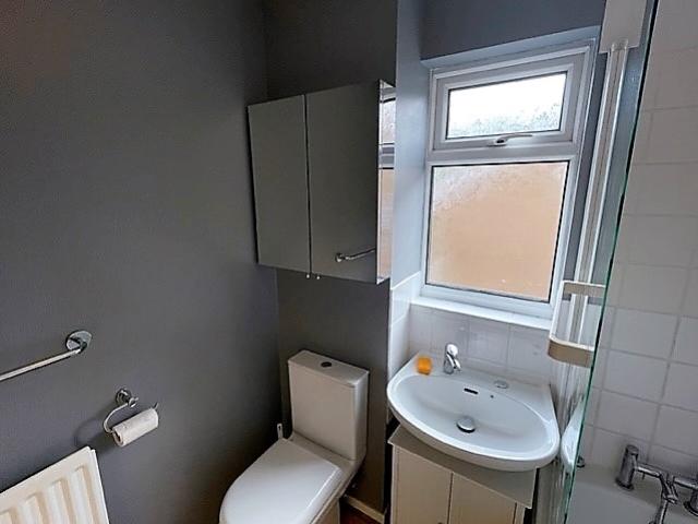 60 heather bathroom