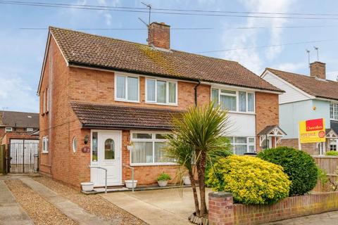 57 Metcalf Road, Ashford, TW15 1HB