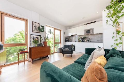 1 bedroom apartment to rent, Eastway, London, E9
