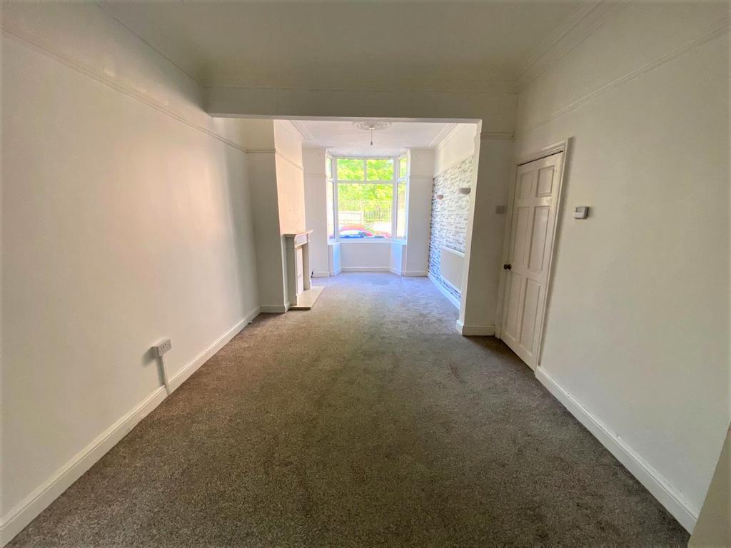 Willingham Street, Grimsby, DN32 3 bed terraced house £600 pcm (£138 pw)