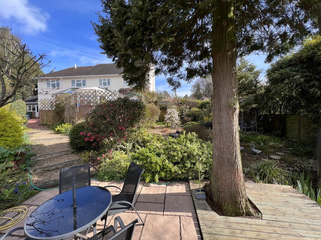 Kiln Bank Road, Market Drayton, Shropshire TF9 1LB 4 bed detached house