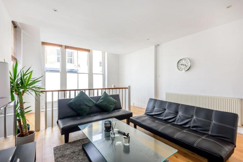 Sudbourne Road, Brixton 2 bed flat for sale £700,000