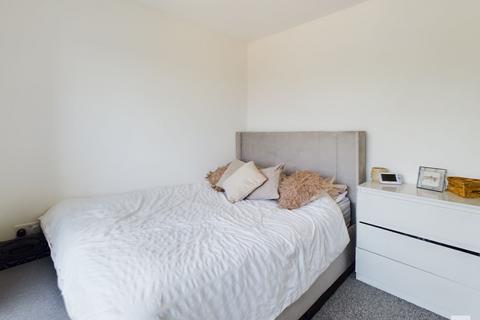 89 Beeches Bank, Sheffield, S2 3RL
