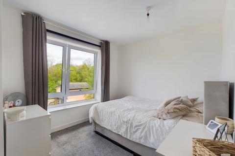 89 Beeches Bank, Sheffield, S2 3RL