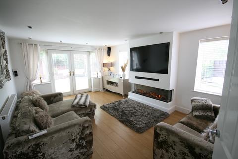 5 bedroom detached house for sale - Sandy Lane, Droylsden M43