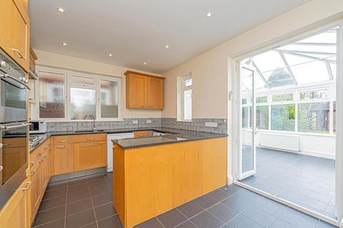 5 Arlington Road, Richmond, TW10 7BZ