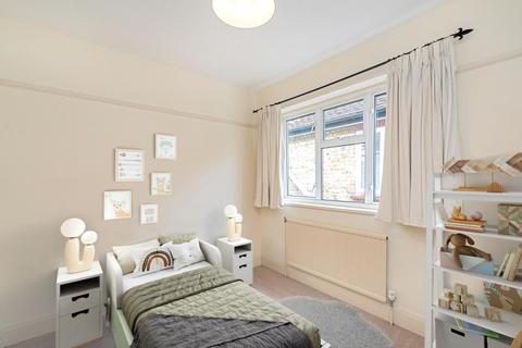 5 Arlington Road, Richmond, TW10 7BZ