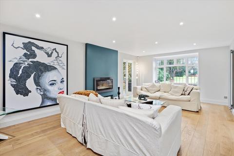 7 bedroom detached house for sale, Waterhouse Lane, Kingswood, Tadworth, Surrey, KT20