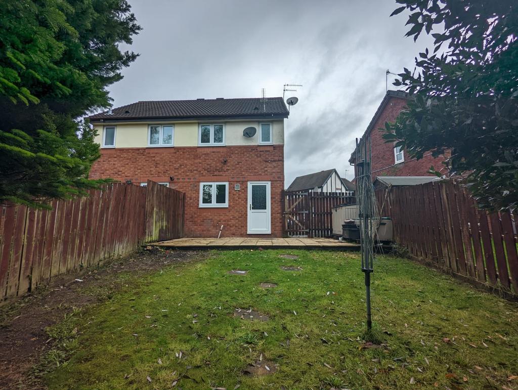 Rushfield Gardens, Bridgend, . CF31... 2 bed semidetached house £775