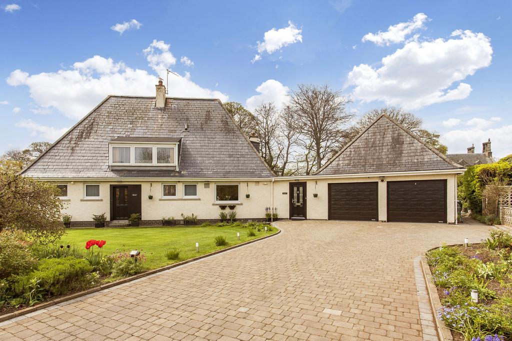 Kinnord, Belhaven Road, Dunbar, EH42 1NW 4 bed detached house £540,000