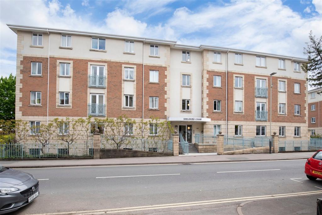 Sheldons Court, Street, Cheltenham Gl52 2NH 2 bed flat for