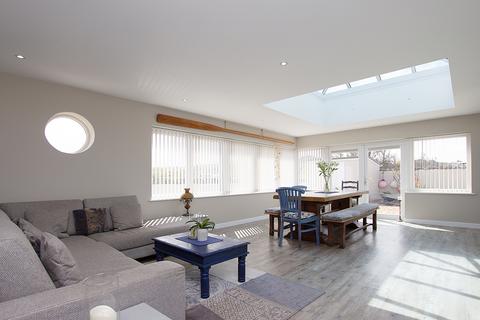 3 bedroom detached house for sale - Route du Grand Port, St Pierre Bois, Guernsey, GY7