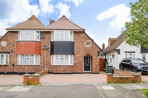 65 Woodham Road, London, SE6 2SB