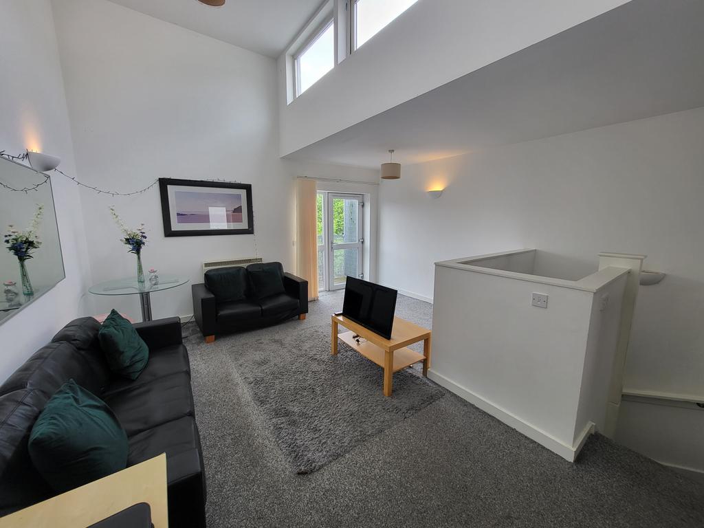 3 Bedroom Town House FOR SALE