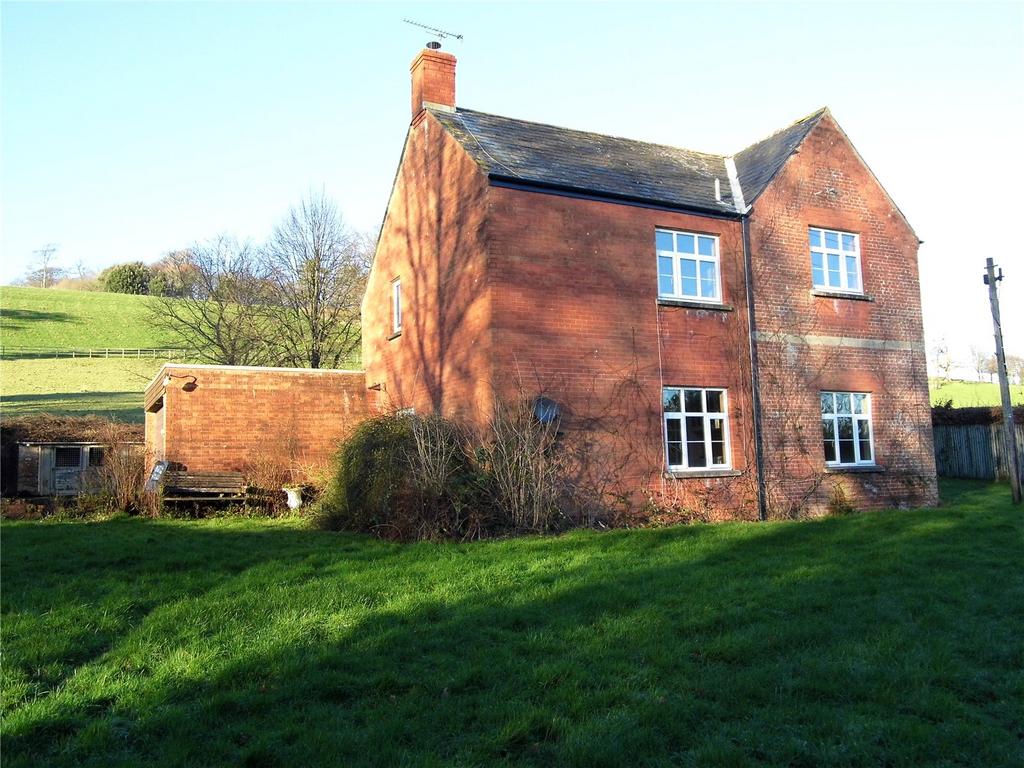 Filleigh, Barnstaple, Devon, EX32 5 bed detached house £2,700 pcm (£
