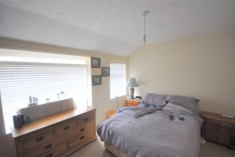 2 bedroom terraced house for sale - Wiltshire Avenue, Swindon, SN2