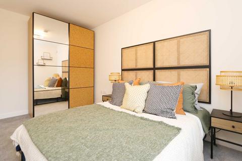 1 bedroom flat to rent, St John`s Road, New Malden