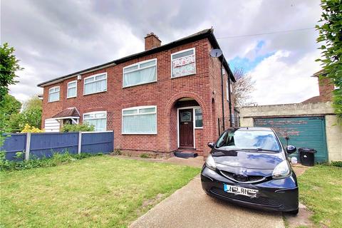 3 bedroom semi-detached house for sale, Bury Avenue, Hayes, Greater London, UB4
