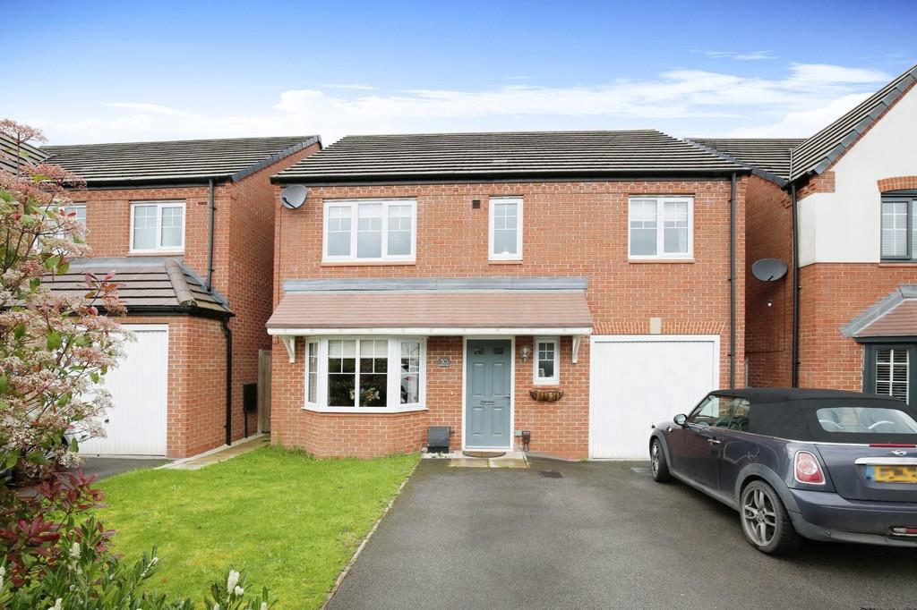 Chetwynd Drive, Grendon 4 bed detached house £359,950